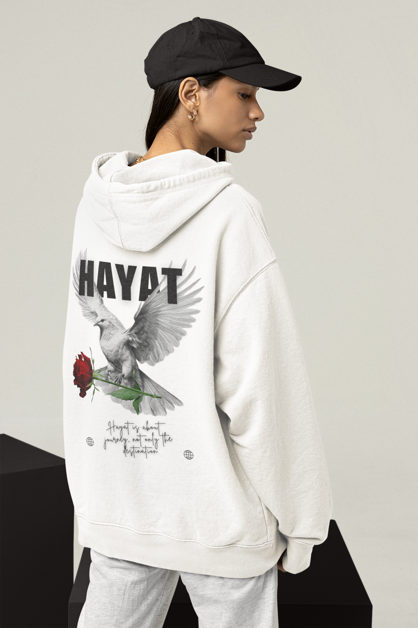 WHITE HAYAT OVERSIZED HOODIE